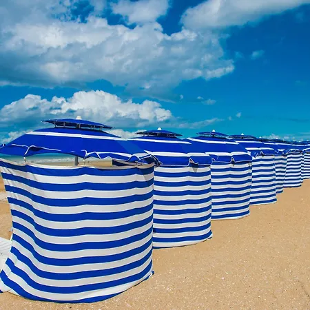 アパート Le Sporting-16 By Interhome *