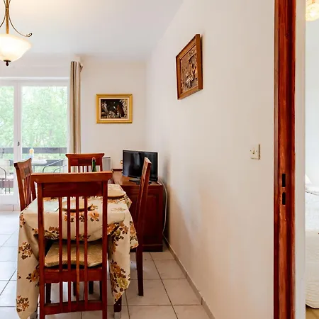 Le Sporting-16 By Interhome アパート *