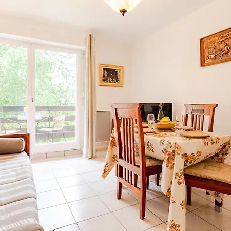 Appartement Le Sporting-16 By Interhome