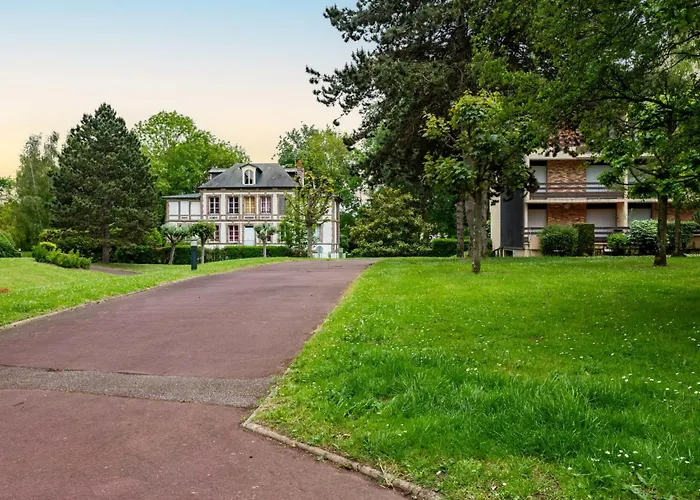 Le Sporting-16 By Interhome Appartamento Cabourg